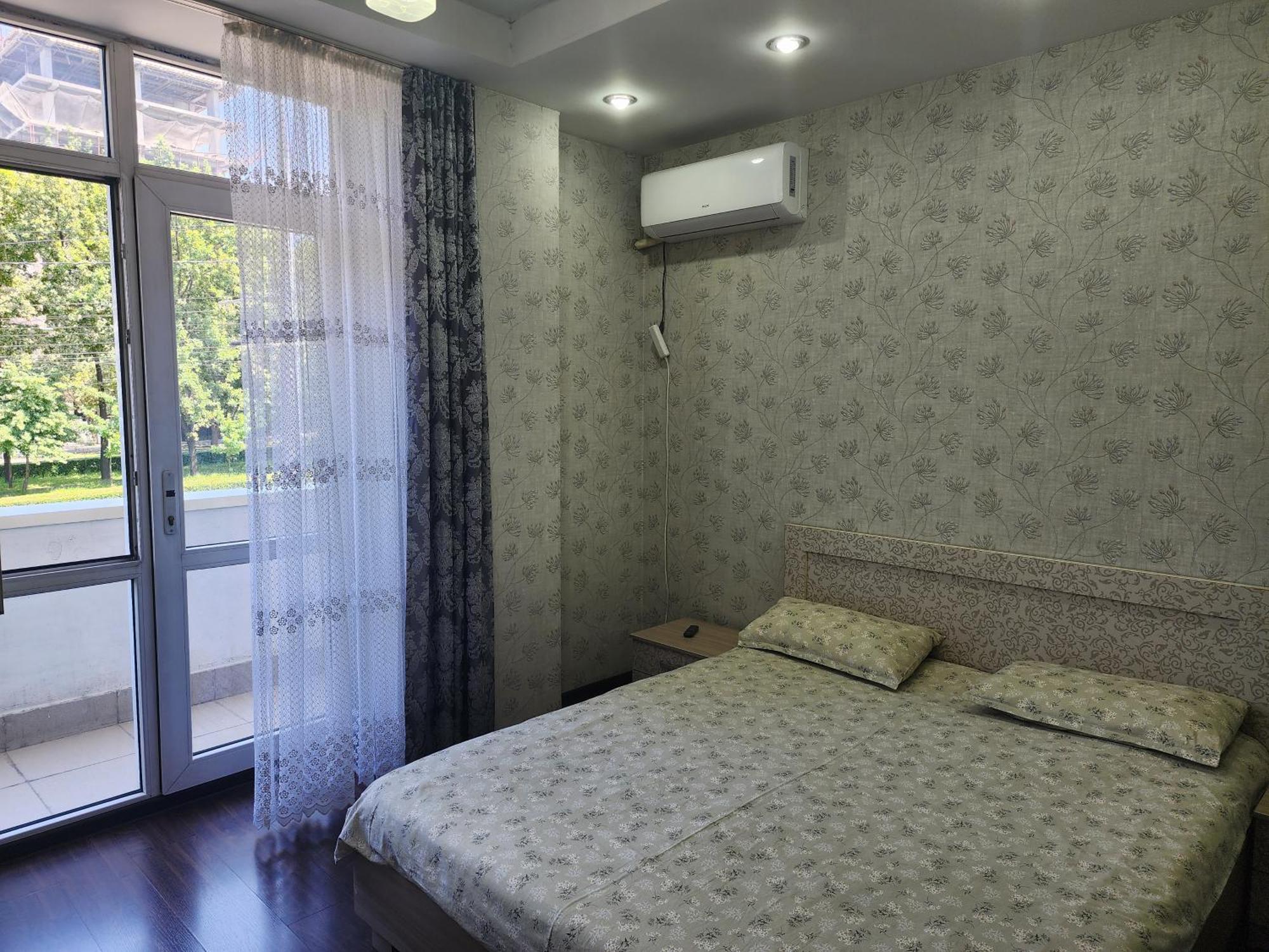 Apartments Paritet Bishkek Exterior photo